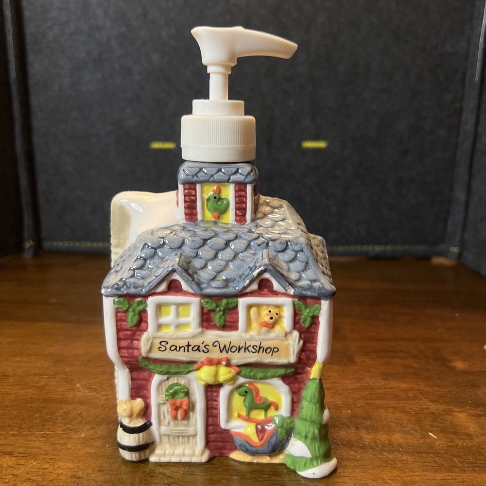 ''Santa s Workshop" ceramic HAND SOAP PUMP 3.5x3x7 in. red, white, green (B)